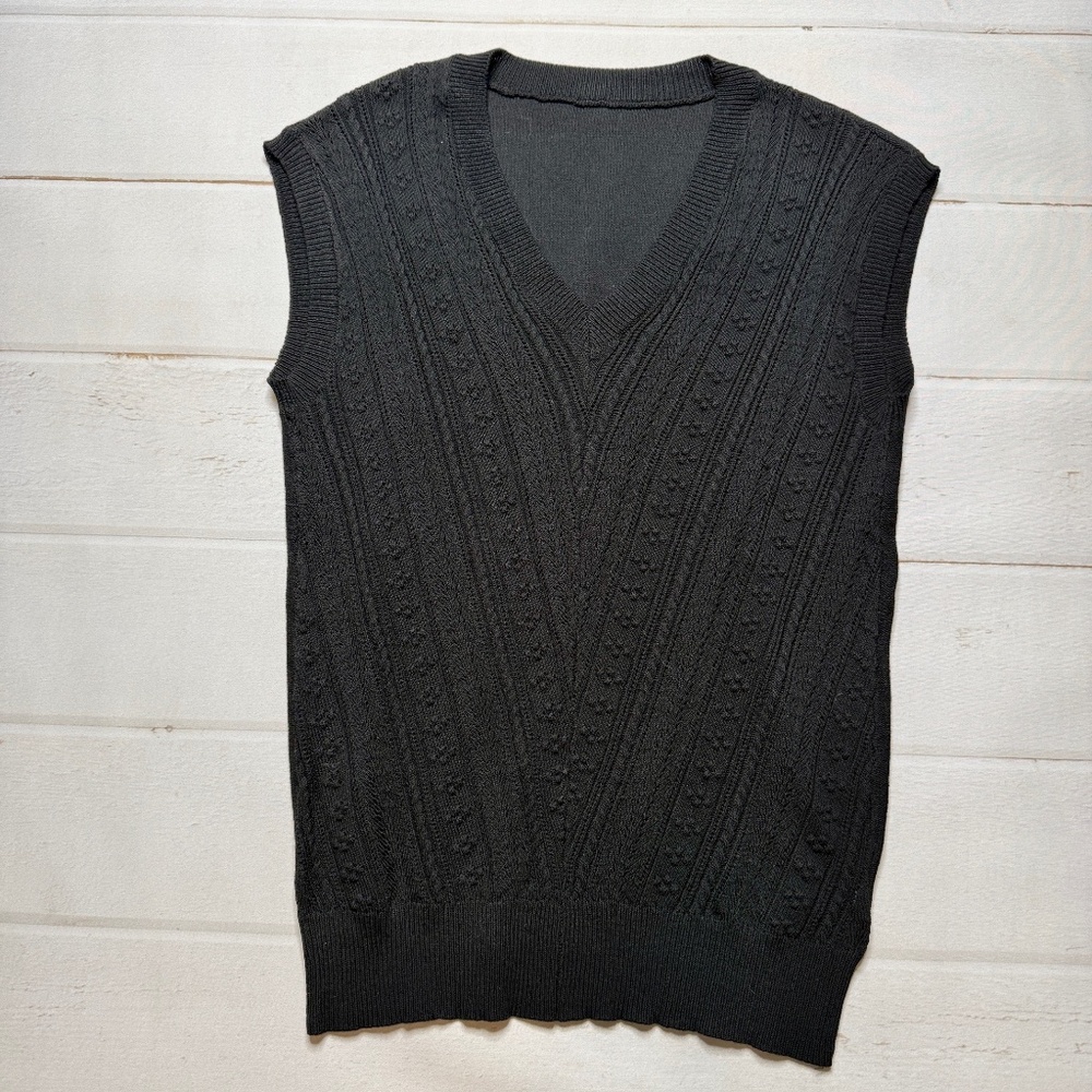 NEW - Women’s Black Crochet Knit Sleeveless Pullover Top - Size Large.